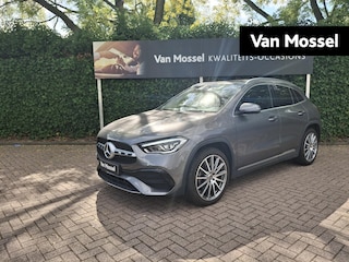 Mercedes-Benz GLA 250 e AMG Line | NAVIGATIE | SFEERVERLICHTING | APPLE CARPLAY / ANDRIOD AUTO | STOELVERWARMING | PARKEERSENSOREN |