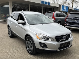 Volvo XC60 3.0 T6 AWD Summum LPG Driver Support Keyless BTW voordeel €750,-