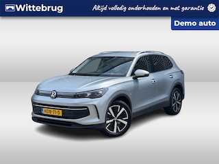 Volkswagen Tiguan 1.5 eHybrid 204PK DSG Life Edition / 360 Camera / Inklapbare Trekhaak / Keyless / 19'' LMV / VW