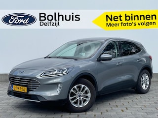 Ford Kuga 1.5 EcoBoost Titanium | Winterpack | Trekhaak | Camera | Navi | Clima |