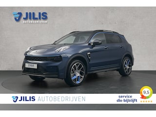Lynk & Co 01 1.5 Core | Camera | Adaptieve cruise control | Panoramadak | Stoelverwarming | Parkeersensoren | Navigatie