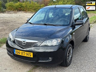 Mazda 2 1.4 Exclusive 5-Drs Airco Electric pakket Audio/CD ABS Colorpakket EBD Trekhaak Dealeronderhoud Apk 01/04/2026