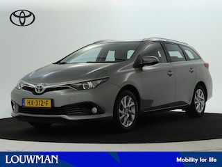 Toyota Auris Touring Sports 1.2T Aspiration Limited | Trekhaak |