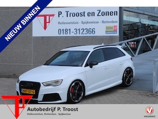 Audi A3 Sportback 2.5 TFSI RS3 Quattro Parkeersensoren rondom/Climate control/Cruise control/Stoelverwarming/B&O audio/Carbon interieur/Bluetooth/19'' Lichtmetalen velgen.