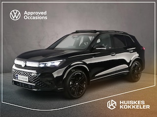 Volkswagen Tiguan R-Line Edition 1.5 eTSI 150pk DSG Automaat Trekhaak, Panoramadak, Black Style, Harman Kardon audio, Adaptive cruise control, Elektrische achterklep, 360 camera