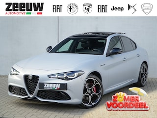 Alfa Romeo Giulia 2.0 Turbo 280 PK Competizione Q4 AWD | Pano | Harman | 19"