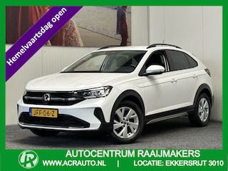 Volkswagen Taigo 1.0 TSI LIFE NAVIGATIE CRUISE CONTROL CLIMATE CONTROL STOELVERWARMING APPLE CARPLAY/ANDRTOID RIJSTROOKSENSOREN PDC ZEER MOOI !! NIEUW BINNEN