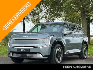 Kia EV9 Plus 99.8 kWh Warmtepomp | 360 camera | Stoelverwarming | Elektrische stoel met massage | Navigatie | Adaptive Cruise | Showroom auto