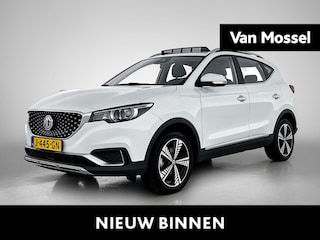 MG ZS EV Luxury 45 kWh | LEER | PANO-SCHUIFDAK | CAMERA | STOELVERWARMING |