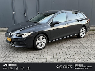 Volkswagen Golf Variant 1.5 eTSI Life Business Automaat / Trekgewicht 1.400 kg / Navigatie / Digitaal dashboard / Climate control / Navigatie / Apple Carplay Android /