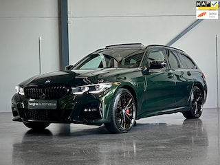 BMW 3-serie Touring 330e, M-Sport, BTW, Panodak, Carbon, Groen, 19'LM, Leer
