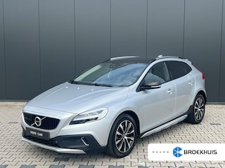Volvo V40 1.5 T3 Summum | Adaptieve Cruise | BLIS | Standkachel | Panoramadak | Elektrische Verstelbare Stoelen | Camera | Stoelverwarming |