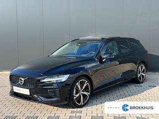 Volvo V60 2.0 T8 Plug-in hybrid AWD Plus Dark | Panoramadak | Adaptieve Cruise Control | Camera | Parkeersensoren voor en achter | Harman Kardon | Stoel en stuurwielverwarming | BLIS | LED |