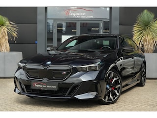 BMW i5 M60 xDrive 84 kWh 601pk Panoramadak/Bowers&Wilkins/360Camera