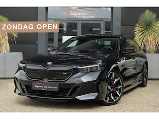BMW i5 M60 xDrive 84 kWh 601pk Panoramadak/Bowers&Wilkins/360Camera