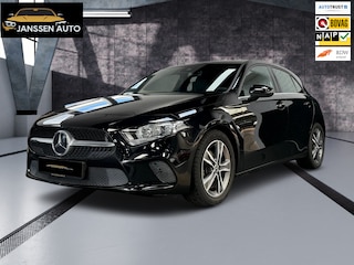Mercedes-Benz A-klasse 180 Premium | 1/2 Leder | Camera | Navi | Stoelverwarming