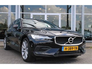 Volvo V60 2.0 T8 Twin Engine AWD Momentum Pro | Adapt. Cruise | Schuif/kanteldak | BLIS | Verw. stoelen & stuurwiel | 19" LMV