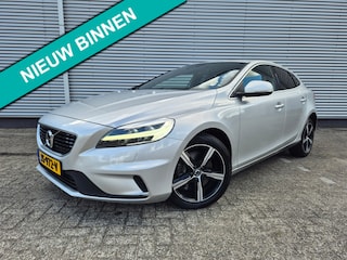 Volvo V40 1.5 T2 Inscription R design Automaat,afn.trekhaak,digitaaldashbord,airco,cruise,navigatie,