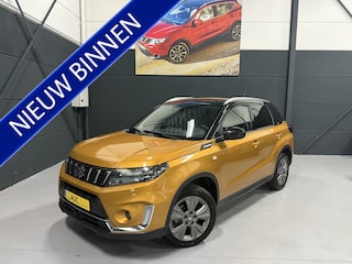 Suzuki Vitara 1.4 Boosterjet Comfort Smart Hybrid - Navigatie/Carplay - Camera - Two-Tone - 1e Eigenaar -Volledig Onderhouden