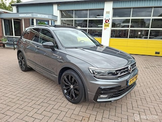 Volkswagen Tiguan 1.5 TSI ACT Highline Business R Panoramadak