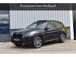 BMW X3 xDrive30e M-Sport Pakket 292 Pk Carbon Zwart Metallic Pano Navi Leder Camera Trekhaak Memory 20 Inch
