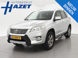 Toyota RAV4 2.0 VVTi 158 PK + TREKHAAK | SIDEBARS | NAVIGATIE