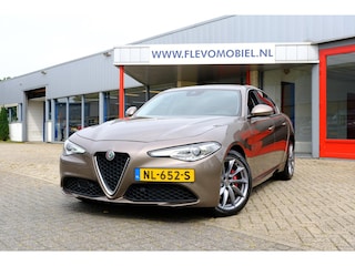 Alfa Romeo Giulia 2.2 Eco Business Super Aut. Half-Leder|LED|Clima|Navi|DAB+