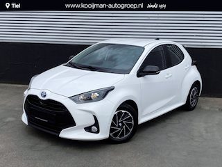 Toyota Yaris 1.5 Hybrid Active Apple CarPlay/Android Auto navigatie, achteruitrij camera, Adaptieve cruise control,