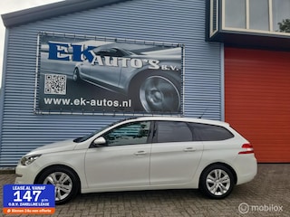 Peugeot 308 SW 1.2 PureTech Blue Lease Executive Parelmoer