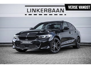 BMW 330e xDrive Sedan Hybrid | Full Option | M Sport | Glazen Schuifdak | H&K | Innovation | Head Up |19 inch |