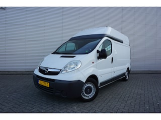 Opel Vivaro -2 2.5CDTI/84KW-DPF-E4 2.9T L2H2 OPEL VIVARO-2 2.5CDTI/84KW-DPF-E4 2.9T L2H2 CAMPER - MARGE - Airco / Cruise / Draaistoelen / Trekhaak / NAP /