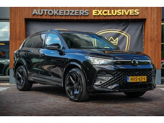 Volkswagen Tiguan 1.5 eTSI R-Line Business Panoramadak Ambient IQ Light Harman/Kardon Sportstoelen HeadUp