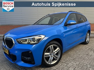 BMW X1 sDrive18i High Executive Edition | M Sport | Getint Glas | Navigatiesysteem Full Map |