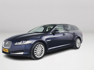 Jaguar XF Sportbrake 2.2D Aut. | Parkeercamera | Stoel- en stuurverwarming