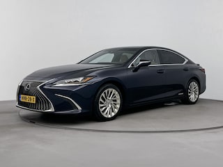 Lexus ES 300h President Line Limited | Elektrisch glazen schuif-/kanteldak | 360° Camera | Stoelverwarming -/ Ventilatie |