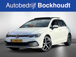 Volkswagen Golf 1.5 TSI Style | Pano | Head-Up | Camera