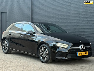 Mercedes-Benz A-klasse 180 Business Solution AMG | STOEL VERW | CAMERA | CARPLAY | MULTI STUUR | NWE APPK