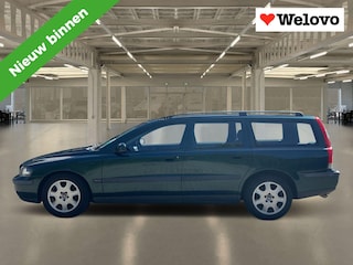 Volvo V70 2.4 Comfort Line Automaat nieuwe APK Rijklaar