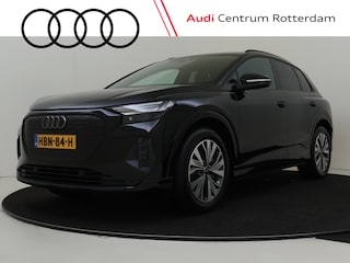 Audi Q4 45 quattro Advanced edition 82 kWh | Achteruitrijcamera | LED Matrix | Stoelverwarming | Navigatie | Adaptieve cruise control | CarPlay | Elektrische achterklep |