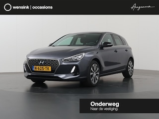 Hyundai i30 1.4 T-GDI Premium | Trekhaak Afneembaar | Navigatiesysteem | Parkeercamera | Stoelverwarming |