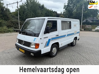 Mercedes-Benz MB 100 D KAMPEERAUTO COMPLETE CAMPER / LUIFEL EN FIETSENREK / 2 JAAR APK