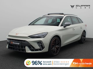 Cupra Leon 1.5 TSI e-Hybrid VZ Performance 272 PK DSG Trekhaak, matrix led, schuif-kanteldak, achteruitrijcamera, stuur-stoelverwarming, adaptive cruise met travel assist, elek. verstelbare voorstoel, side assist, keyless, 19" lichtmetaal