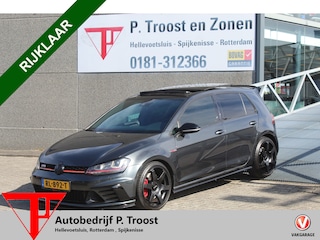 Volkswagen Golf 2.0 TSI GTI Clubsport Panoramadak/Navigatie/Achteruitrijcamera/Parkeersensoren/Apple carplay/Stoelverwarming/Climate control/19'' Rotiform/Bear lock.
