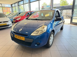 Renault Clio 1.2 TCe Special Line NAVI NAP APK 9-26 BJ 2010 !!!