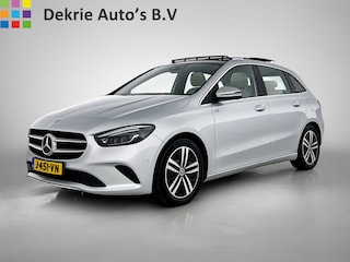Mercedes-Benz B-klasse 180D Autmaat Business Solution Plus / Luxury / Panoramadak / Trekhaak / Xenon / airco-ecc./ Leder / Apk 06-2026