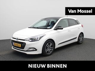 Hyundai i20 1.0 T-GDI Comfort | Achteruitrijcamera | Parkeersensoren | Cruise Control | Trekhaak |