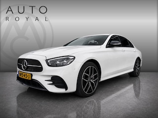Mercedes-Benz E-klasse 300 e 4MATIC AMG Line AUTOMAAT| SPORT INTERIEUR| NAVIGATIE| 360-CAMERA| DODE-HOEK| MULTIMEDIA| AIRCO/ECC| ADAPTIVE CRUISECONTROLL| XENON/LED| TREKHAAK| SFEER VERLICHTING|
