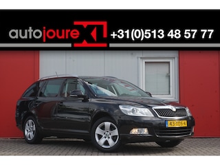 Skoda Octavia Combi 1.4 TSI Greentech Elegance | Origineel NL | Airco | Trekhaak | Cruise Control | Radio |