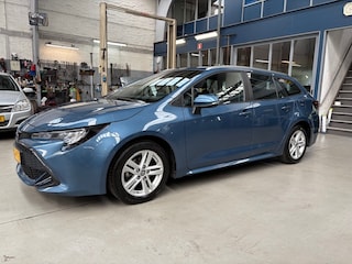 Toyota Corolla Touring Sports 1.8 Hybrid CVT Active Apple carplay/ Android auto | Navigatie | Camera | Cruise control | Climate control | All season banden | NAP | Rijklaar prijs!