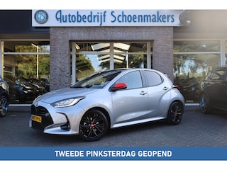 Toyota Yaris 1.5 Hybrid Executive PANO CARPLAY HALF-LEER STOEL/STUURVERW. CAMERA HUD CRUISE CLIMA DAB 2XPDC 17''LMV KEYLESS-ENTRY/START